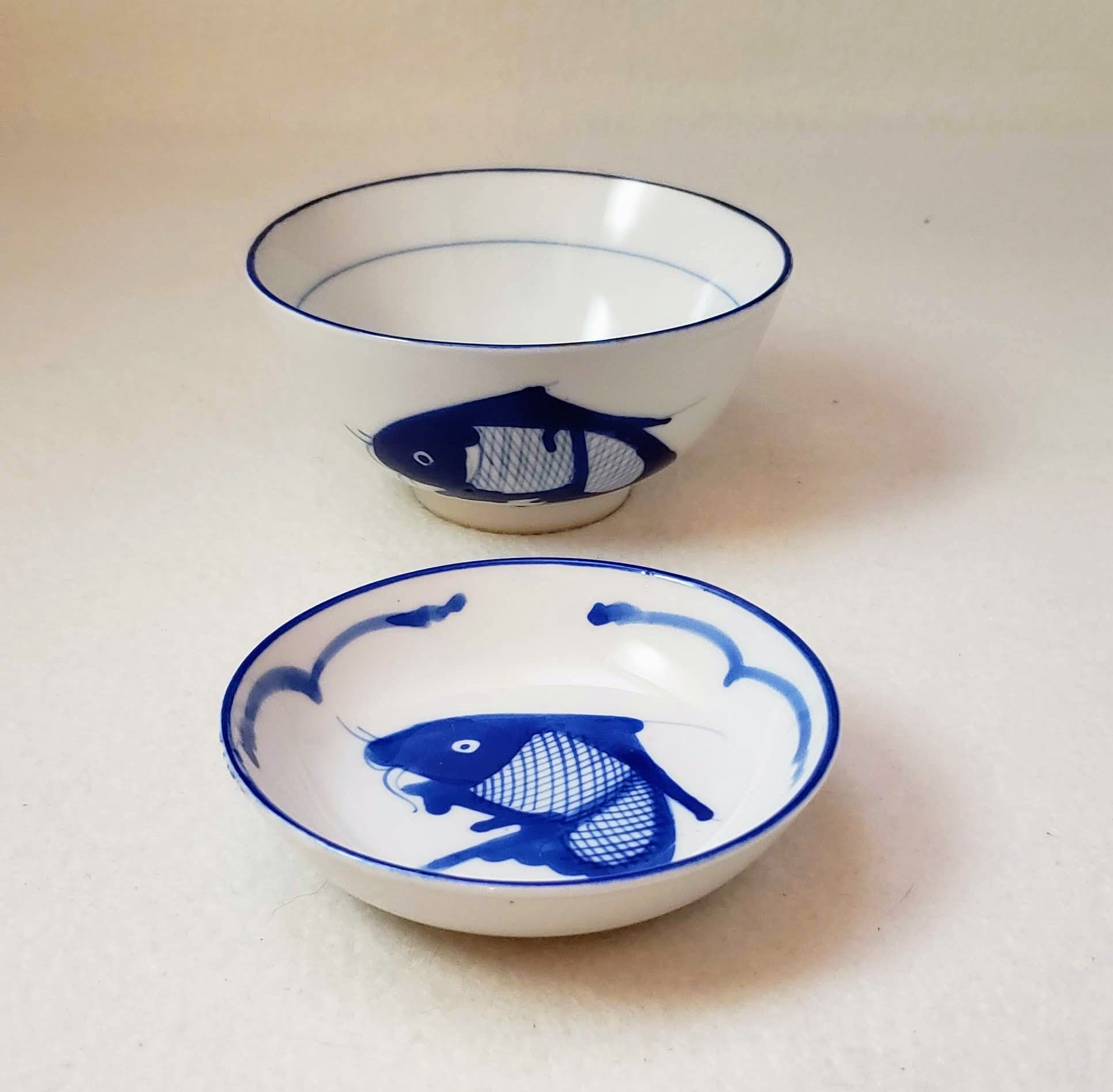 https://ourstorycollectibles.com/cdn/shop/products/FISH_DISH_SET5_1024x1024@2x.jpg?v=1579676105